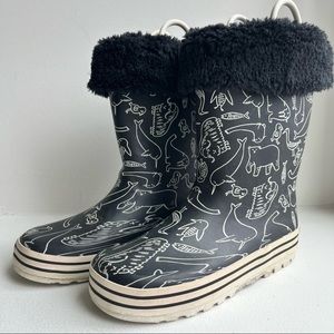 Cute rain boots for little kids. Unisex.